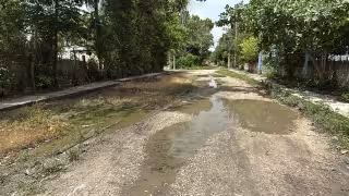 Denuncian falta de pavimentación y alumbrado
