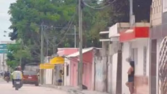 Jóvenes, como Michelle, entran al oficio por la falta de oportunidades y sueldos competitivos Jóvenes, como Michelle, entran al oficio por la falta de oportunidades y sueldos competitivos