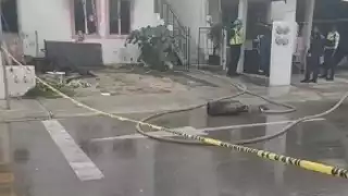 Los vecinos reportaron a los números de emergencia luego de la explosión