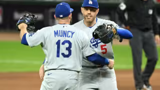Los Dodgers vencen a los Bravos y quedan a un paso de alcanzar la Serie de Campeonato