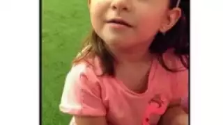 La niña tiene seis años de edad y es de origen mexicana