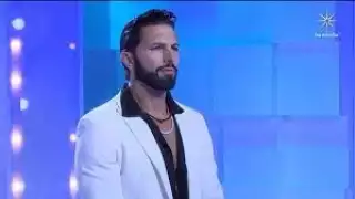 Poncho de Nigris viaja con su familia a Cancún