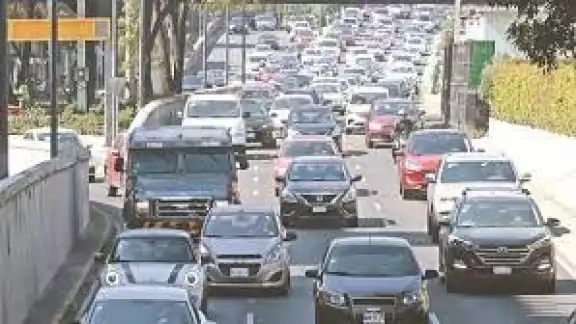 El programa Hoy No Circula se mantendrá con normalidad este lunes. Foto: CDMX El programa Hoy No Circula se mantendrá con normalidad este lunes. Foto: CDMX