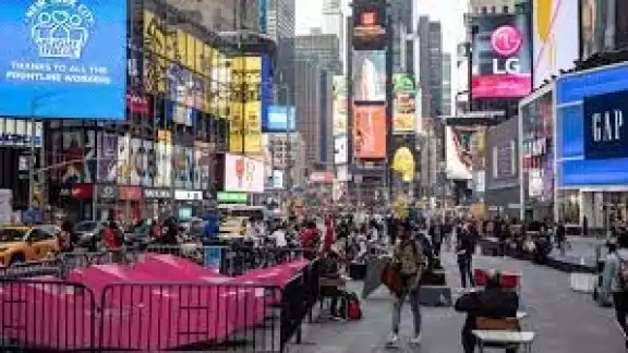La ciudad afronta una nueva ola de contagios La ciudad afronta una nueva ola de contagios