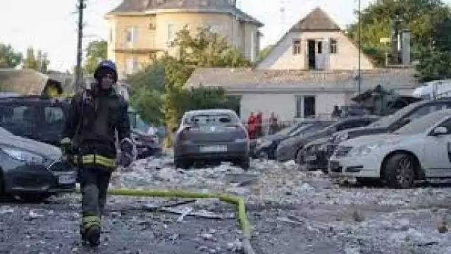 Rusia ataca Kiev por sexto día consecutivo con más de 30 misiles y drones