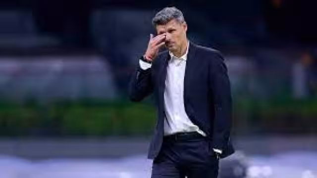 América hace oficial la salida de Fernando Ortiz como DT tras fracasar ante Chivas