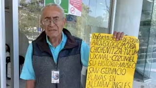 Don Alfonso, el guía turístico ‘oficial’ de Cancún que da información por ¡1 peso!