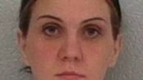 La maestra enfrenta 19 denuncias por abuso de menores La maestra enfrenta 19 denuncias por abuso de menores