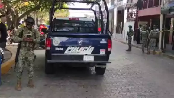 La Policía Turística logró el aseguramiento de 15 personas, un arma de fuego y diversos narcóticos