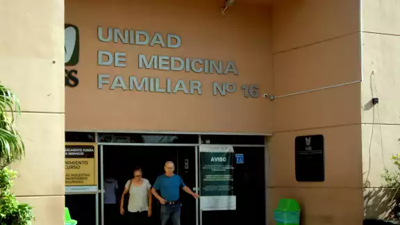 Los galenos antillanos son para cubrir la necesidad que se requiere en todo el estado, sobre todo por la falta de personal. Los galenos antillanos son para cubrir la necesidad que se requiere en todo el estado, sobre todo por la falta de personal.