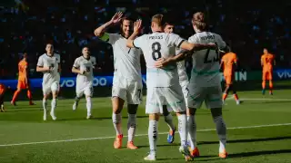 Con tres goles en su último partido, Austria se convirtió en el líder del Grupo de la Eurocopa