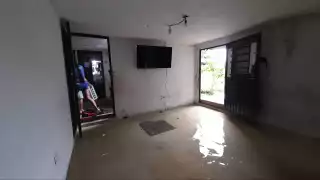 El agua ha ingresado a los domicilios de Cancún