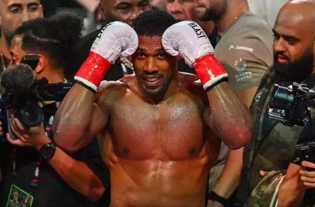 El boxeador Anthony Joshua no estuvo en peligro en el accidente vial en Nigeria.