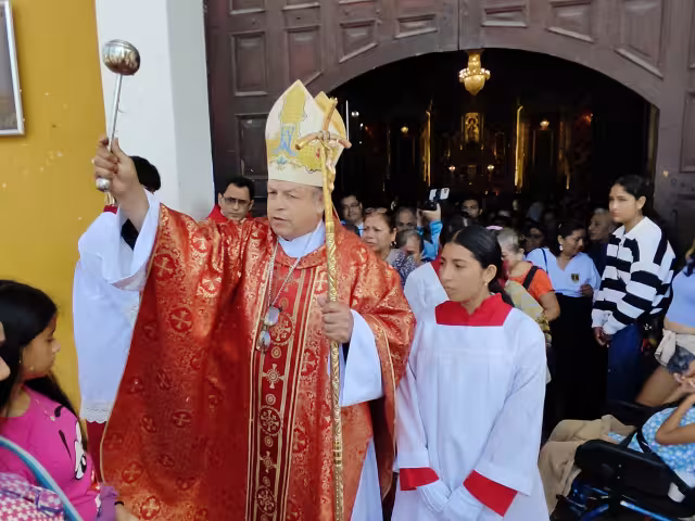 El Obispo de Campeche, José Francisco González González, llama a colaborar para recuperar la paz