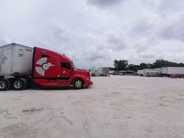 Los afectados dieron a conocer que los oficiales se esconden entre las calles secundarias de la avenida José López Portillo, así como en el libramiento de la carretera 180