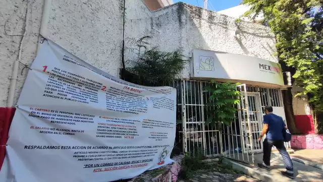 Trabajadores de Correos de México en Cancún laboran bajo protesta por bajos salarios y malas condiciones