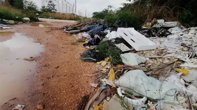 Pese al crecimiento de basureros y denuncias de vecinos, autoridades no han hecho nada al respecto