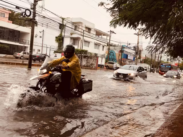 Autoridades de la Coordinación Estatal de Protección Civil señalaron que en las próximas horas continuarán las lluvias