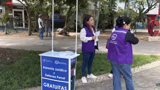 Migrantes buscan asesoría legal en Cancún; Defensoría Pública Federal atiende a 20 personas al día en el “El Crucero”
