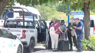 Los elementos de la Guardia Nacional impidieron que las afectadas declararan a Por Esto!, además pidieron que se dejaran de tomar fotos.