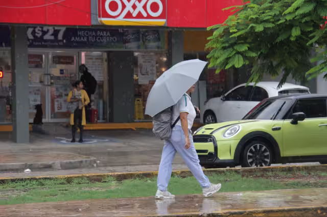 Para Cancún se espera cielo parcialmente nublado, con lluvias dispersas