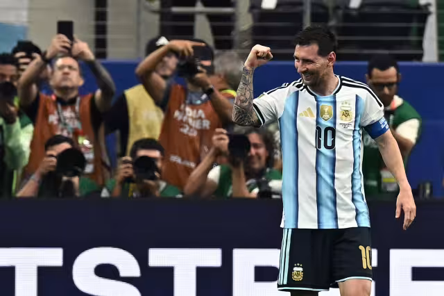 Lio Messi llegó a 18 goles y el máximo goleador, en solitario, en la historia de los Mundiales.