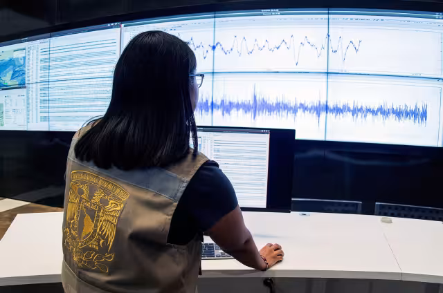 El Servicio Sismológico Nacional mantiene el monitoreo las 24 horas, para prevenir catástrofes.
