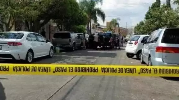 Detienen a mujer por prostituit a su hija en CDMX Detienen a mujer por prostituit a su hija en CDMX