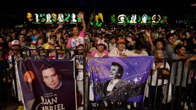 Fans se dieron cita al zócalo de la CDMX