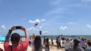 Tulum cierra fin de semana de velocidad y altura con Air Show 2026 y Nascar México