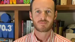 Anunció de manera oficial su renuncia al PAN)por medio de un video que difundió en sus redes sociales