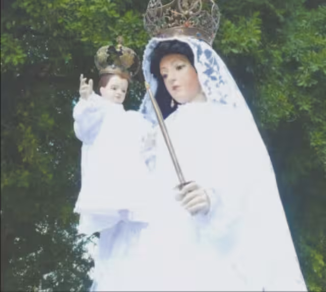 A través de la página de la parroquia de San Servacio puedes seguir las actividades