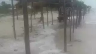 Pescadores decidieron suspender sus labores, luego de que las autoridades cerrarán los puertos