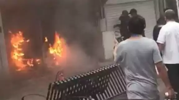 El siniestro ocurrió en un inmueble ubicado sobre las calles Galeana y Padre Mier. El siniestro ocurrió en un inmueble ubicado sobre las calles Galeana y Padre Mier.
