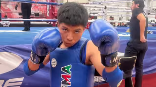 El champotonero Mateo Felipe Méndez Poot, de 16 años, conquistó la medalla de plata en el Campeonato Nacional de Muaythai 2026 celebrado en la Ciudad de México.