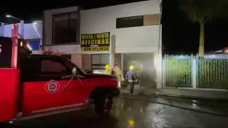 Se incendian oficinas de antiguo registro civil.