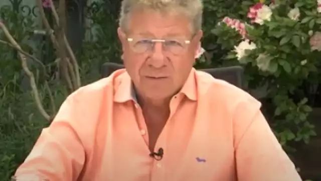 Carlos Alazraki durante su programa