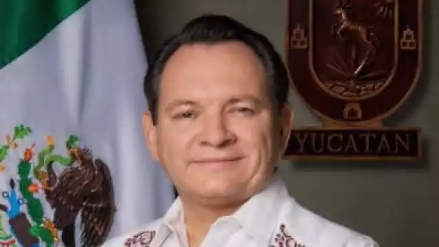 Joaquín Díaz Mena es el actual gobernador constitucional de Yucatán.