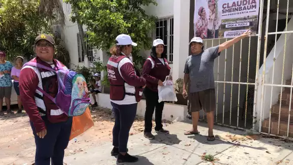Pobladores de la Región 96 le reclamaron su falta de resultados durante su estancia en el poder Pobladores de la Región 96 le reclamaron su falta de resultados durante su estancia en el poder