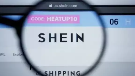 Shein ha sido acusado en varias ocasiones de plagiar diseños de ropa Shein ha sido acusado en varias ocasiones de plagiar diseños de ropa
