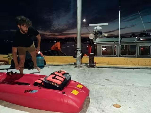 Los tripulantes rescatados se encontraban en buen estado de salud