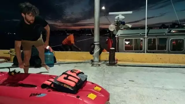 Los tripulantes rescatados se encontraban en buen estado de salud