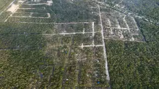 Vecinos de zonas de invasión de Playa del Carmen se niegan a dejar sus viviendas 