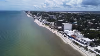 En Yucatán, venden casas de lujo en zonas inundables: estos son los municipios más expuestos