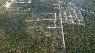 A pesar de las advertencias de Protección Civil, ciudadanos prefieren permanecer en sus endebles viviendas