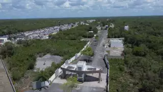 De acuerdo con investigaciones, las víctimas firmaron contratos en un lugar ficticio, con la promesa de adquirir su vivienda, pero nunca recibieron la propiedad.