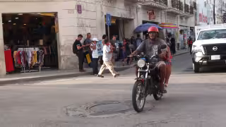 Yucatecos cambian su forma de llegar al trabajo: motocicletas ya casi igualan al transporte público