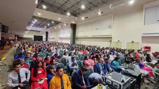 Fe y enseñanza bíblica reúnen a 13 mil Testigos de Jehová en la capital campechana