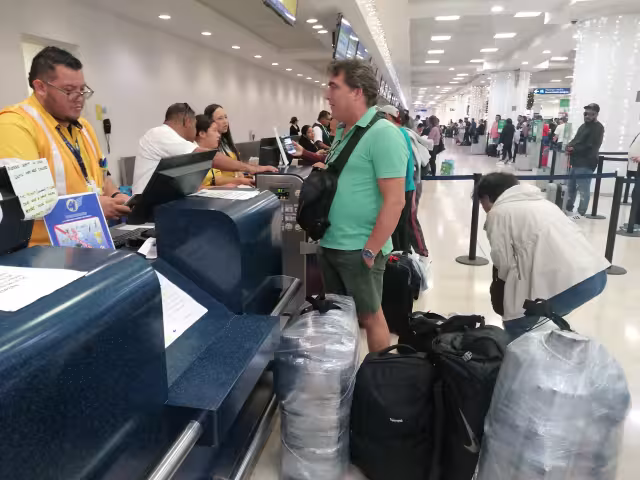 Se registró banco de neblina este domingo