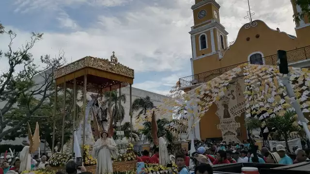 Miles de personas de diversas regiones del sur del país, acompañaron a la Virgen del Carmen